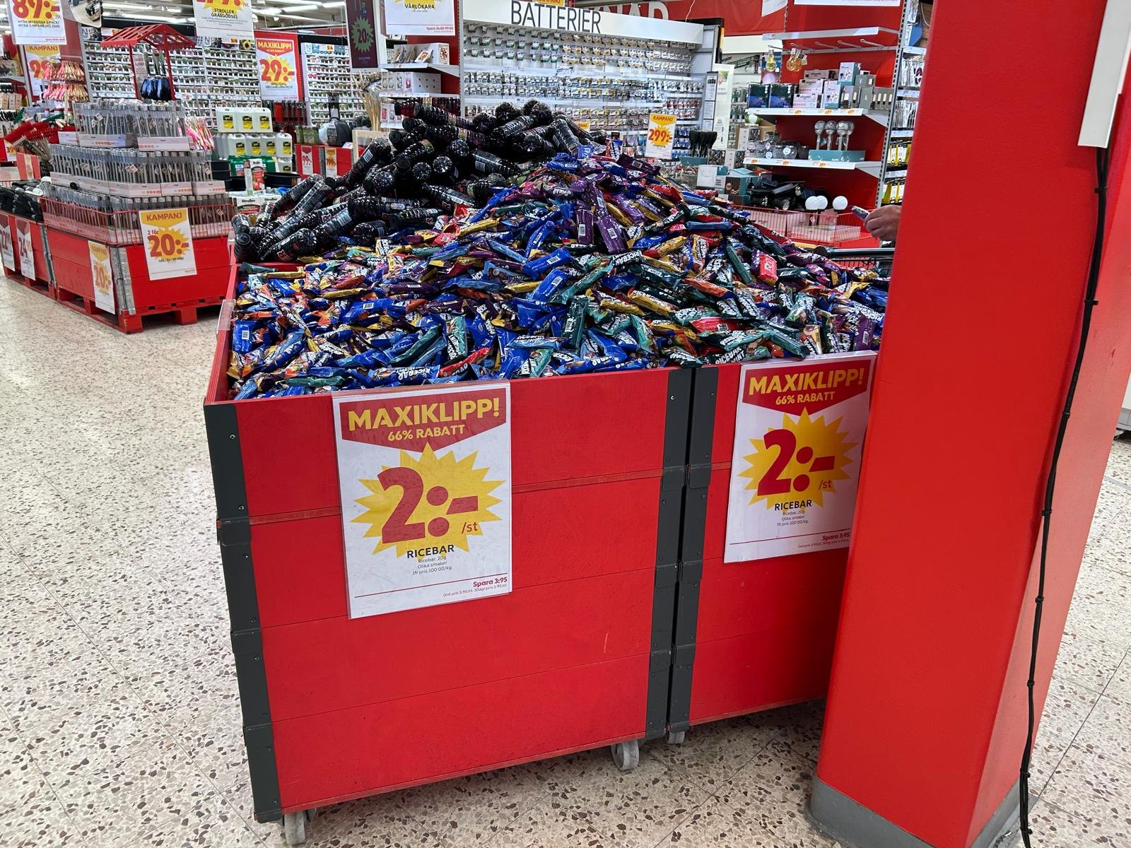 Ricebar campaign display in store